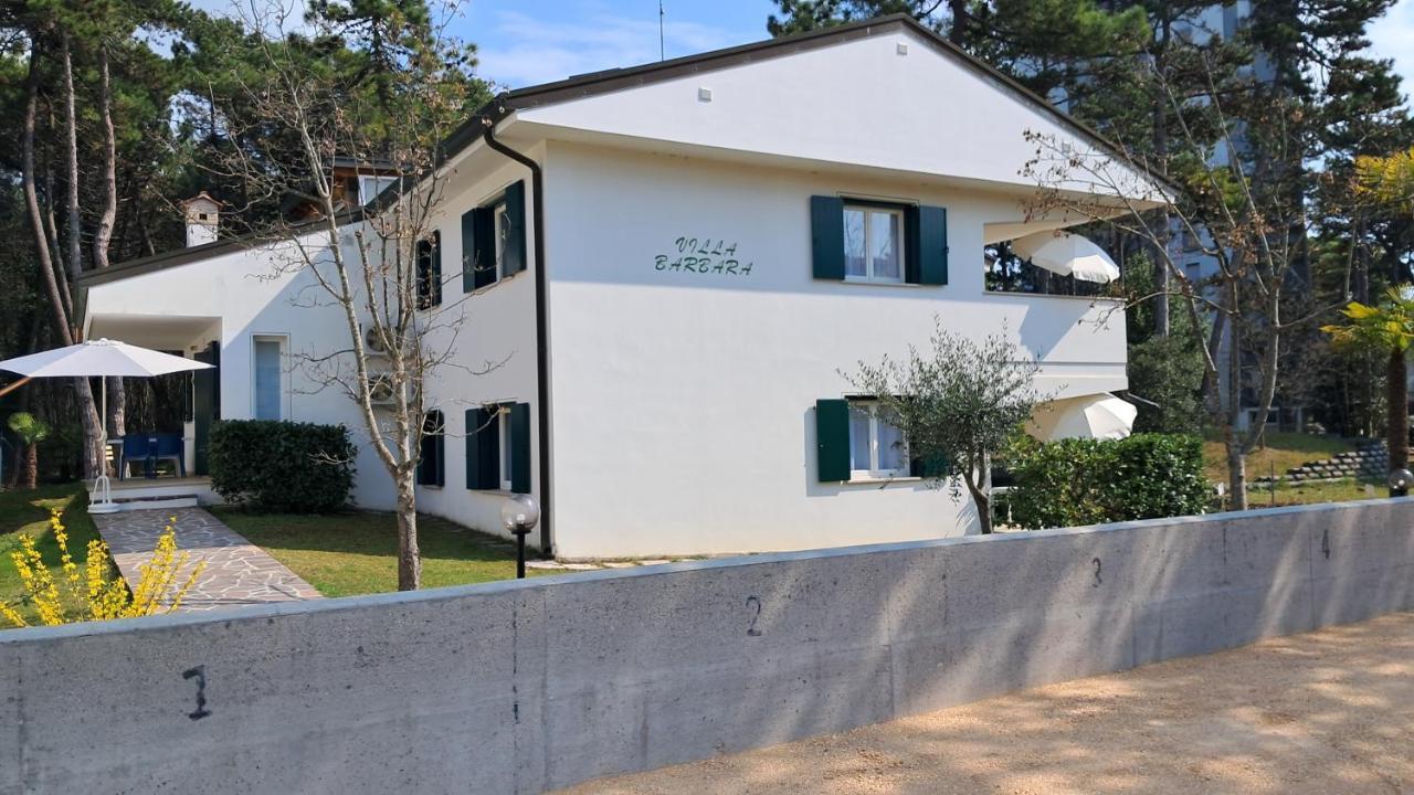 Villa Barbara Fra I Pini Lignano Sabbiadoro Eksteriør billede