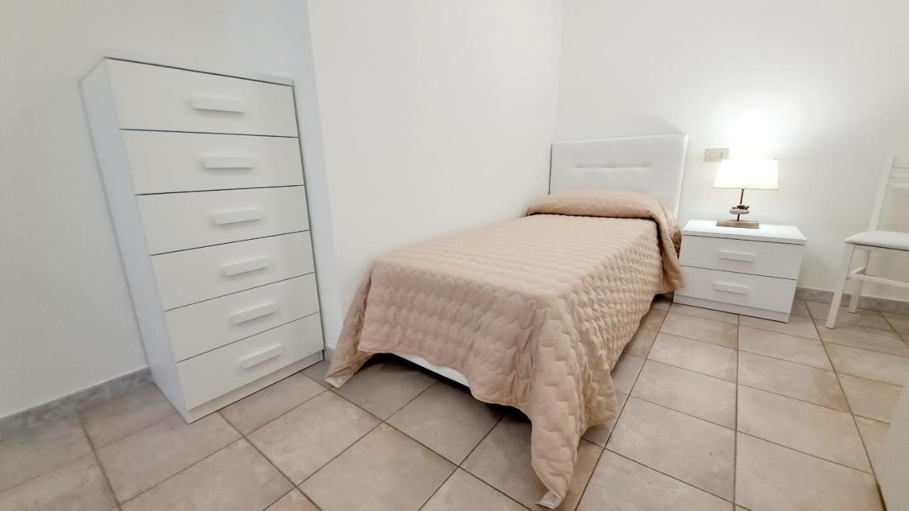 Villa Barbara Fra I Pini Lignano Sabbiadoro Eksteriør billede