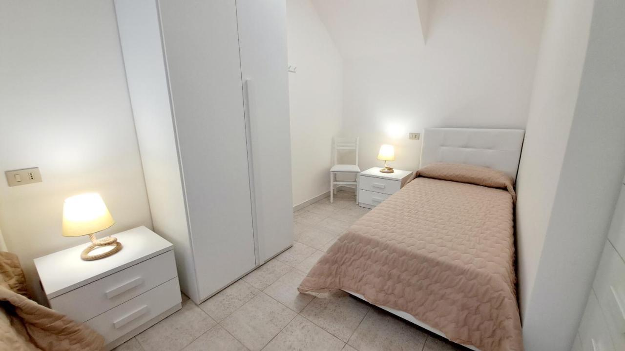 Villa Barbara Fra I Pini Lignano Sabbiadoro Eksteriør billede